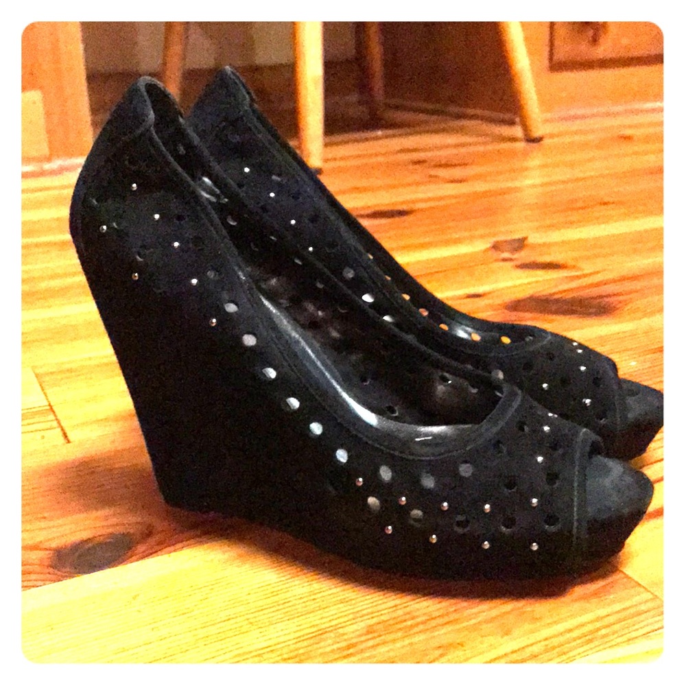 Jessica Simpson heels